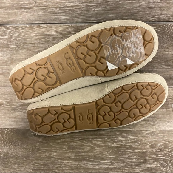 UGG | Dakota Double Bow Moccasin Slippers In Goat Gray Size 10 NEW - Picture 3 of 14